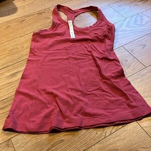 Lululemon tank top